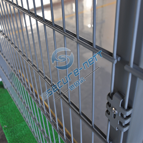 Welded 868 double horizontal wire mesh fence